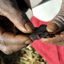 First Ever Charge for Female Genital Mutilation in UK After 28 Years of Law – Top Gynecologist Warns Do Not Prosecute