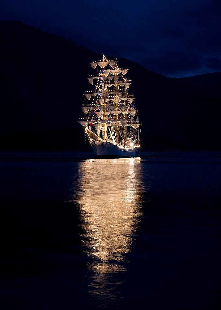 Stunning Høyanger, Norway