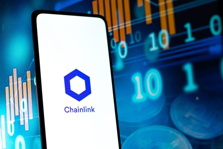 Chainlink (LINK) Soars 3.6% as Stellar Integration Expands RWA Horizons